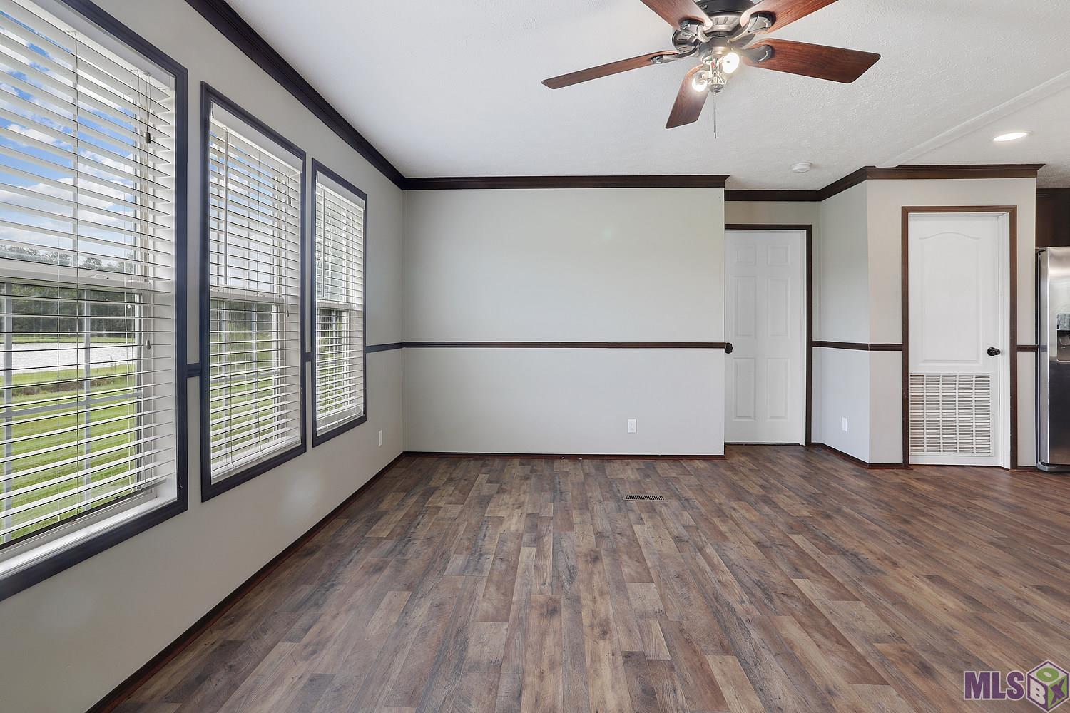 11575 Herman Ernest Road Denham Springs, LA 70706 - Photo 3 of 14