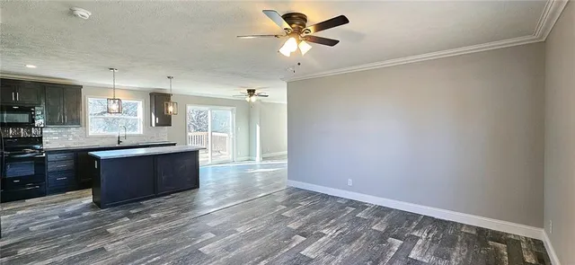 $195,000 | 408 South Pine Street, Arma, KS 66712