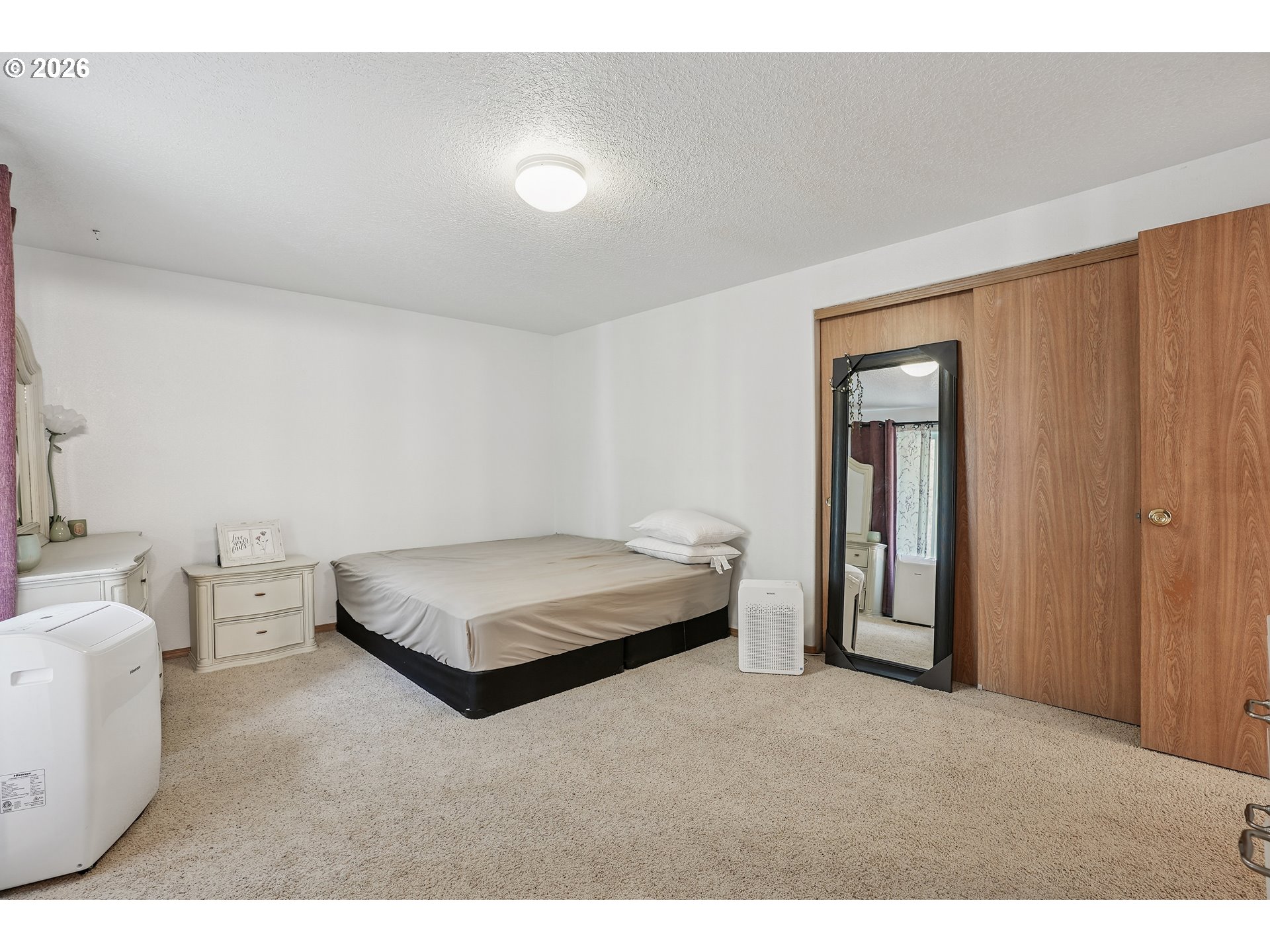 23708 Northeast Canyon Loop Road Battle Ground, WA 98604 - Photo 16 of 29 Owner's Suite Bedroom