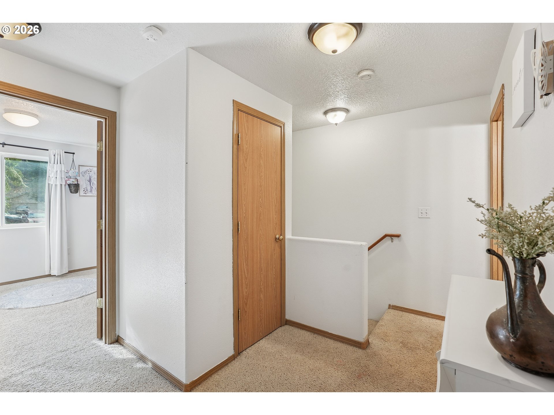 23708 Northeast Canyon Loop Road Battle Ground, WA 98604 - Photo 22 of 29 Hallway