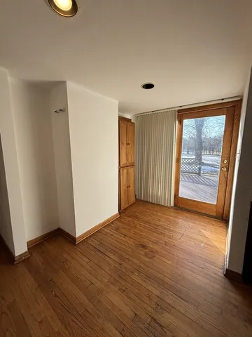 $580,000 | 640 Pfingsten Road, Northbrook, IL 60062