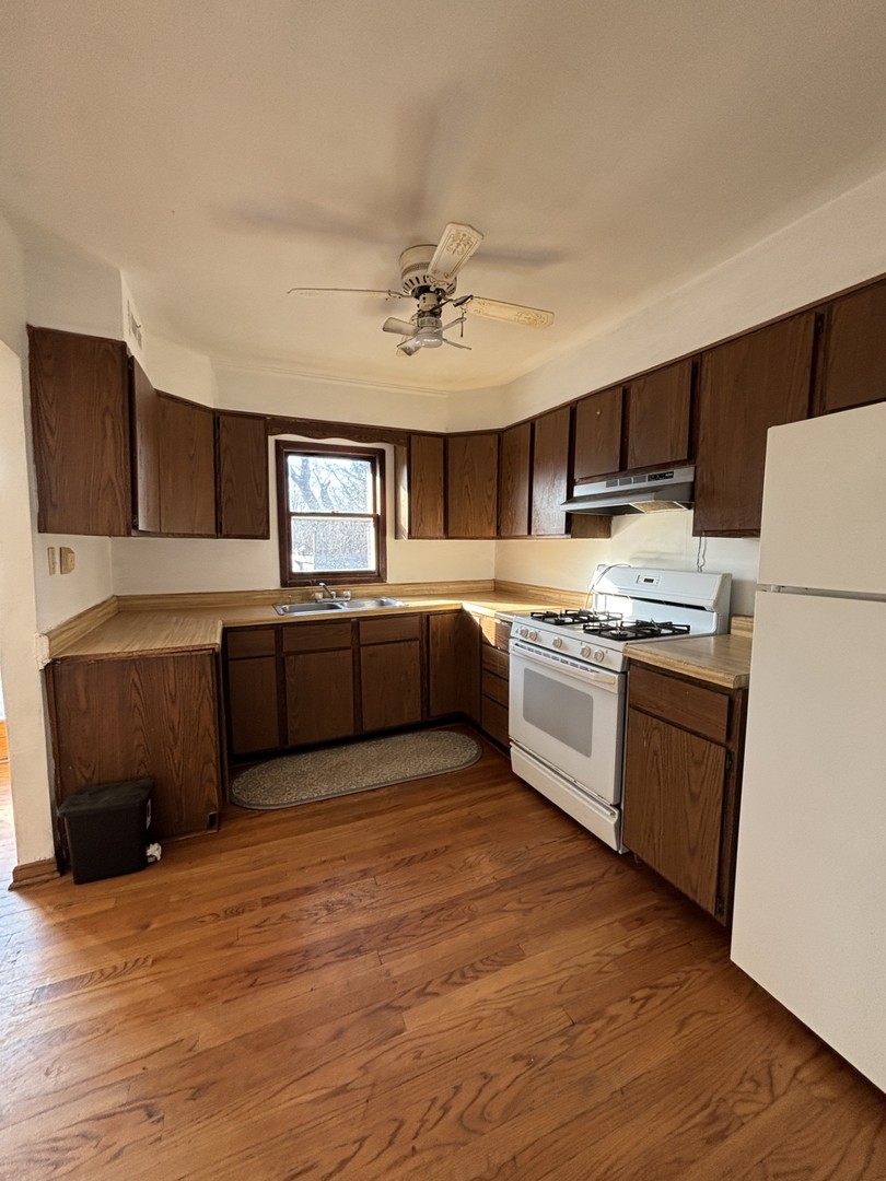 640 Pfingsten Road Northbrook, IL 60062 - Photo 13 of 35