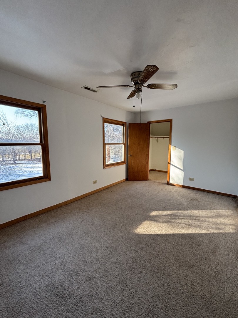 640 Pfingsten Road Northbrook, IL 60062 - Photo 23 of 35