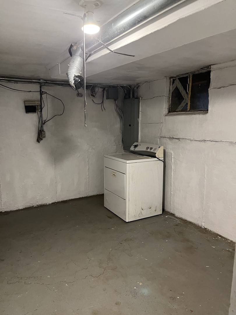 640 Pfingsten Road Northbrook, IL 60062 - Photo 29 of 35