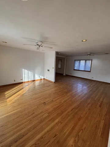 $580,000 | 640 Pfingsten Road, Northbrook, IL 60062