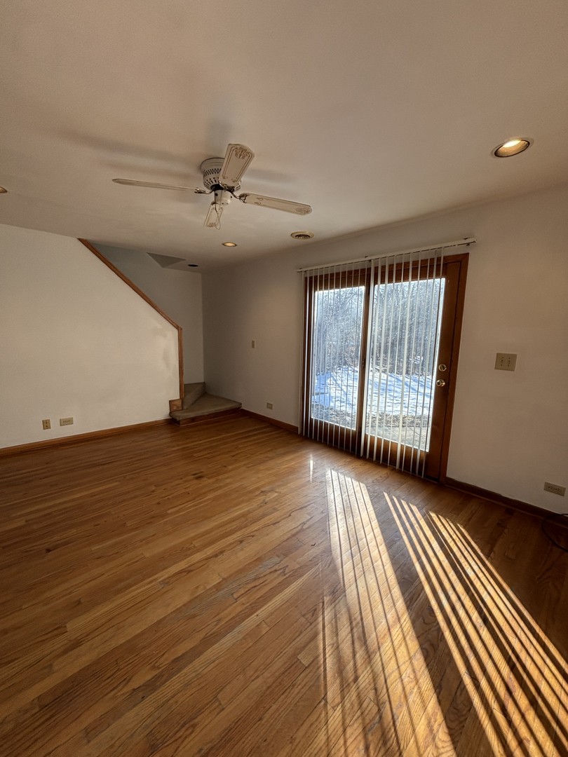 640 Pfingsten Road Northbrook, IL 60062 - Photo 7 of 35