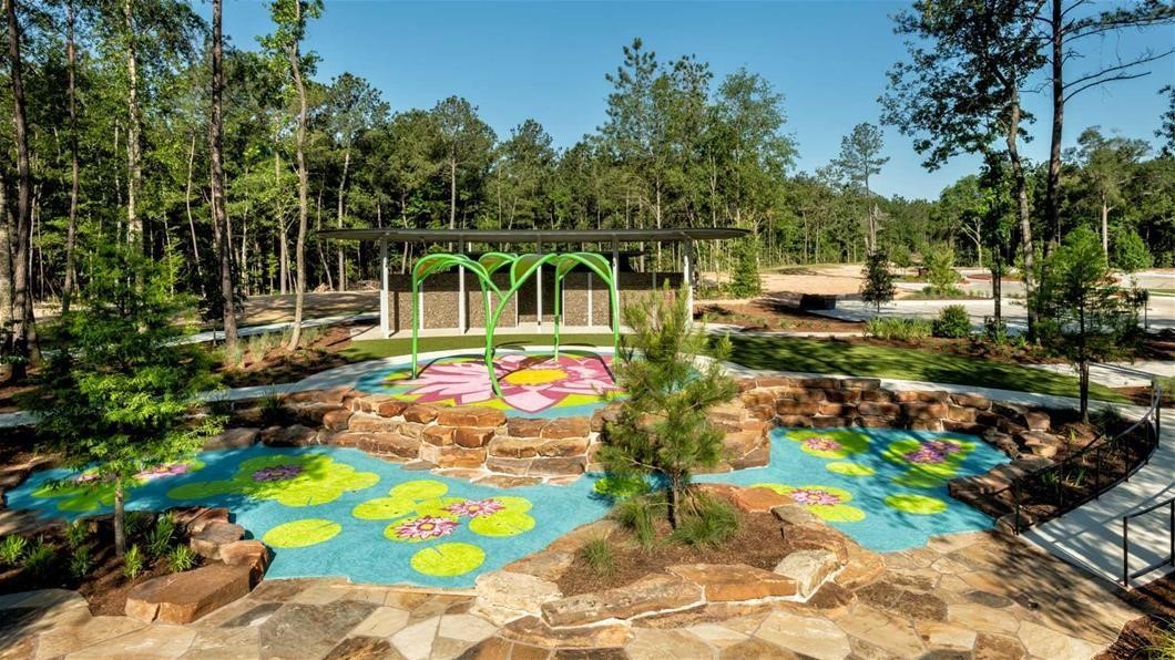15618 Turtlehead Trail Conroe, TX 77302 - Photo 35 of 50 Community Park and Splash Pad easily accessible from home with just a short stroll!