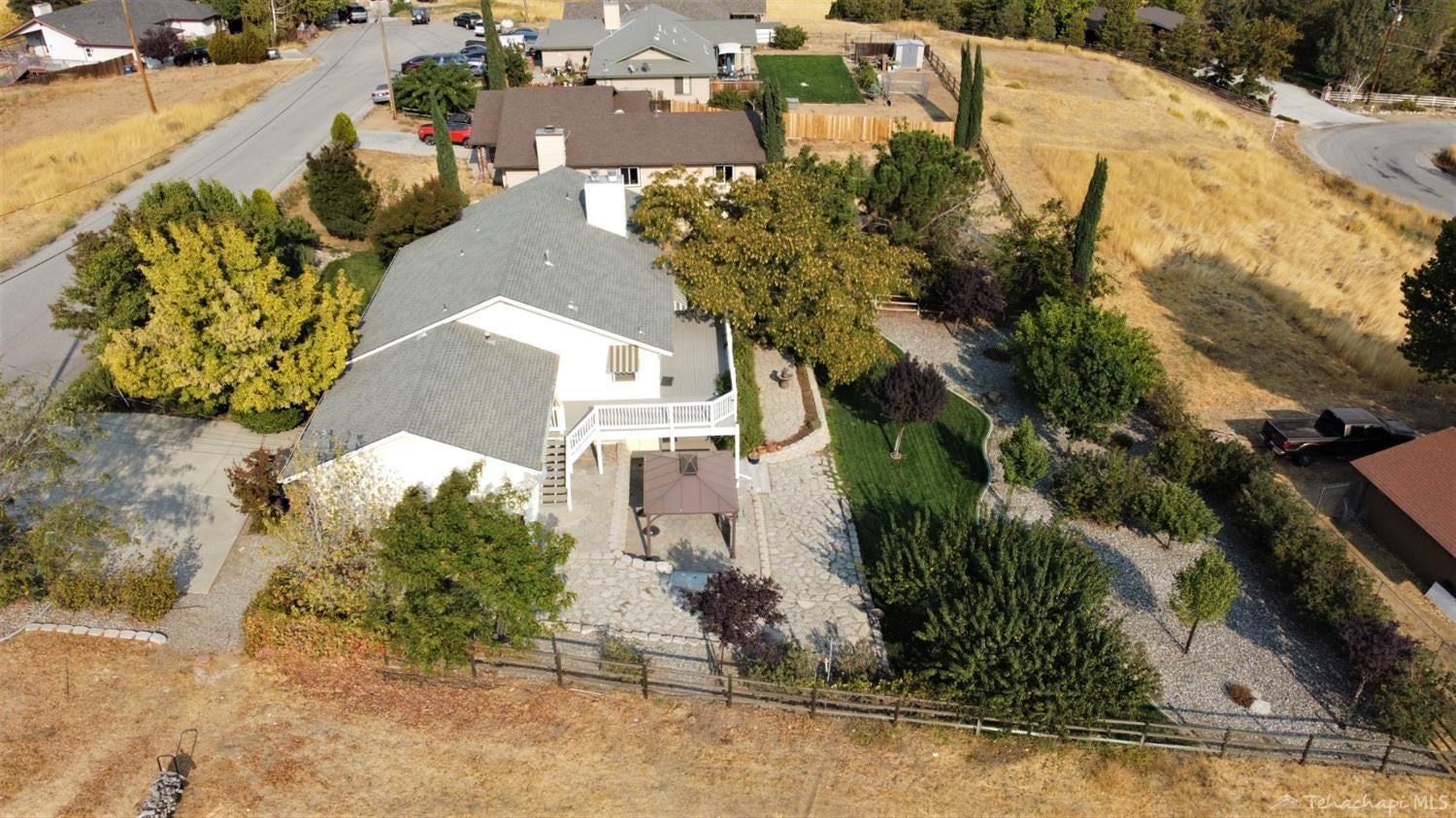 20816 Quail Springs Road Tehachapi, CA 93561 - Photo 3 of 41 Gallery Image 3