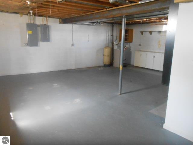 5549 East Pleasant Valley Road Shepherd, MI 48883 - Photo 18 of 22 1784287-17.JPG