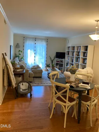 $1,610 | 1513 East Franklin Street, Unit D136, Chapel Hill, NC 27514