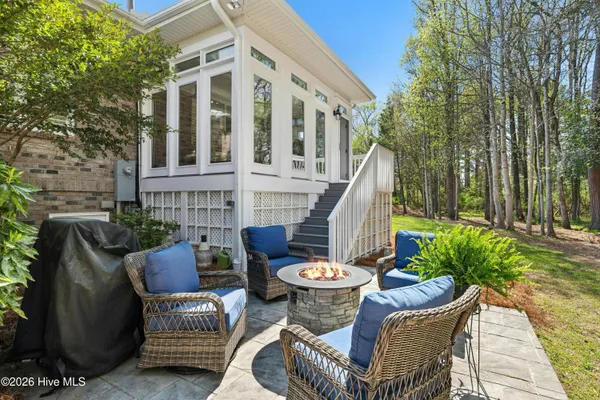 $474,500 | 161 Lake Park Circle, Smithfield, NC 27577