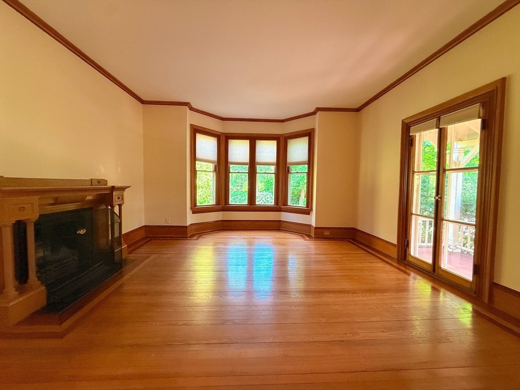 209 Bacon Street, Unit 1 Natick, MA 01760 - Photo 4 of 20