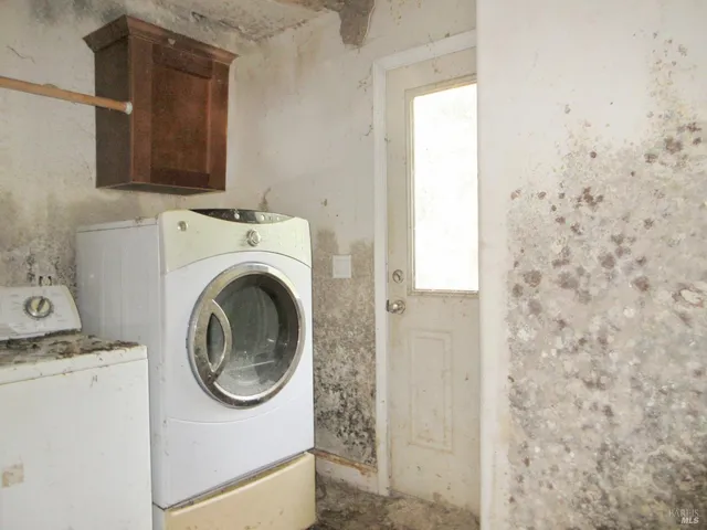 $204,900 | 27832 Highway 1, Fort Bragg, CA 95437