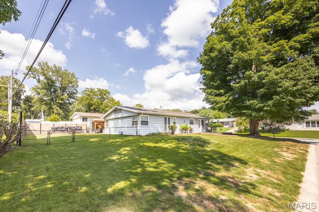 214 North Point Road Fairview Heights, IL 62208 - Photo 27 of 28 Gallery Image 27