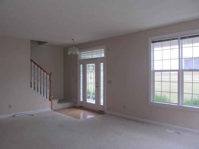 115 Eastside Road Burns, TN 37029 - Photo 2 of 12 Living Room