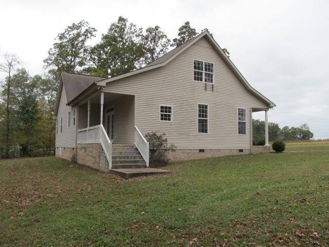 115 Eastside Road Burns, TN 37029 - Photo 12 of 12 Side View