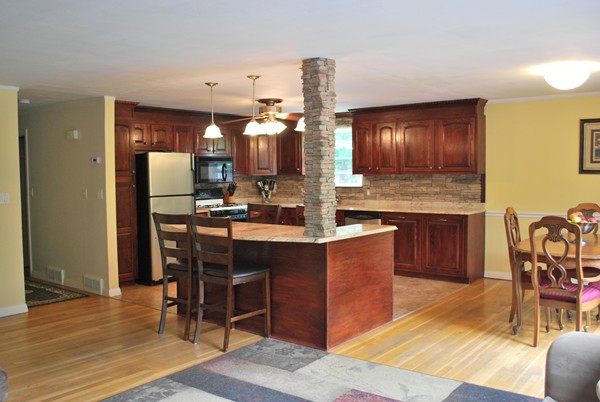 19 Ridge Road Holliston, MA 01746 - Photo 12 of 20 Gallery Image 12