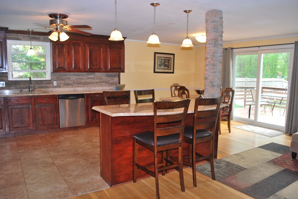 19 Ridge Road Holliston, MA 01746 - Photo 6 of 20 Gallery Image 6