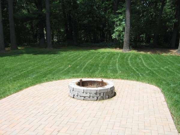 6 Davis Road Tewksbury, MA 01876 - Photo 7 of 24 Gallery Image 7