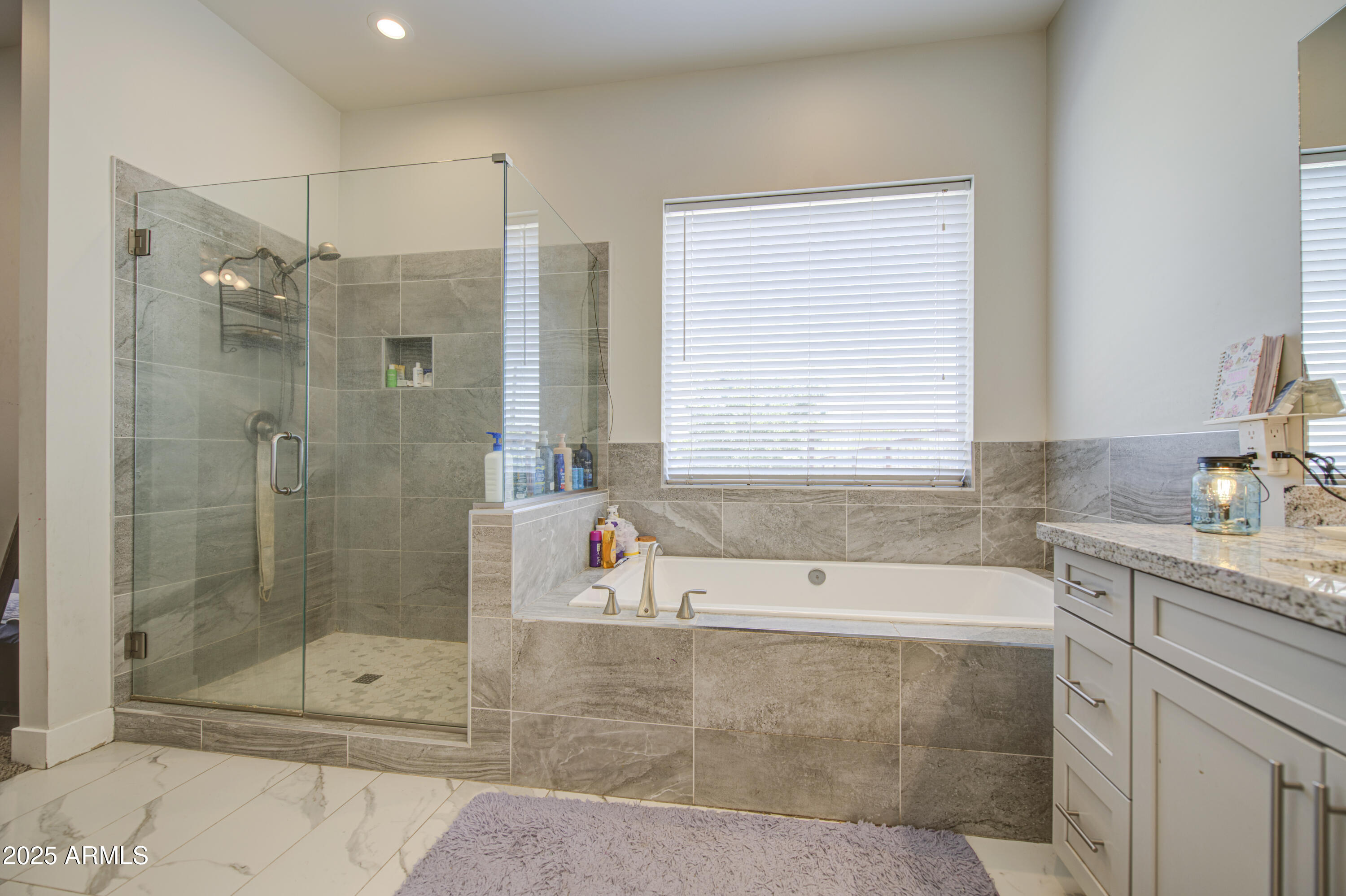 9759 East Brown Road Mesa, AZ 85207 - Photo 21 of 52 Primary Bath 2