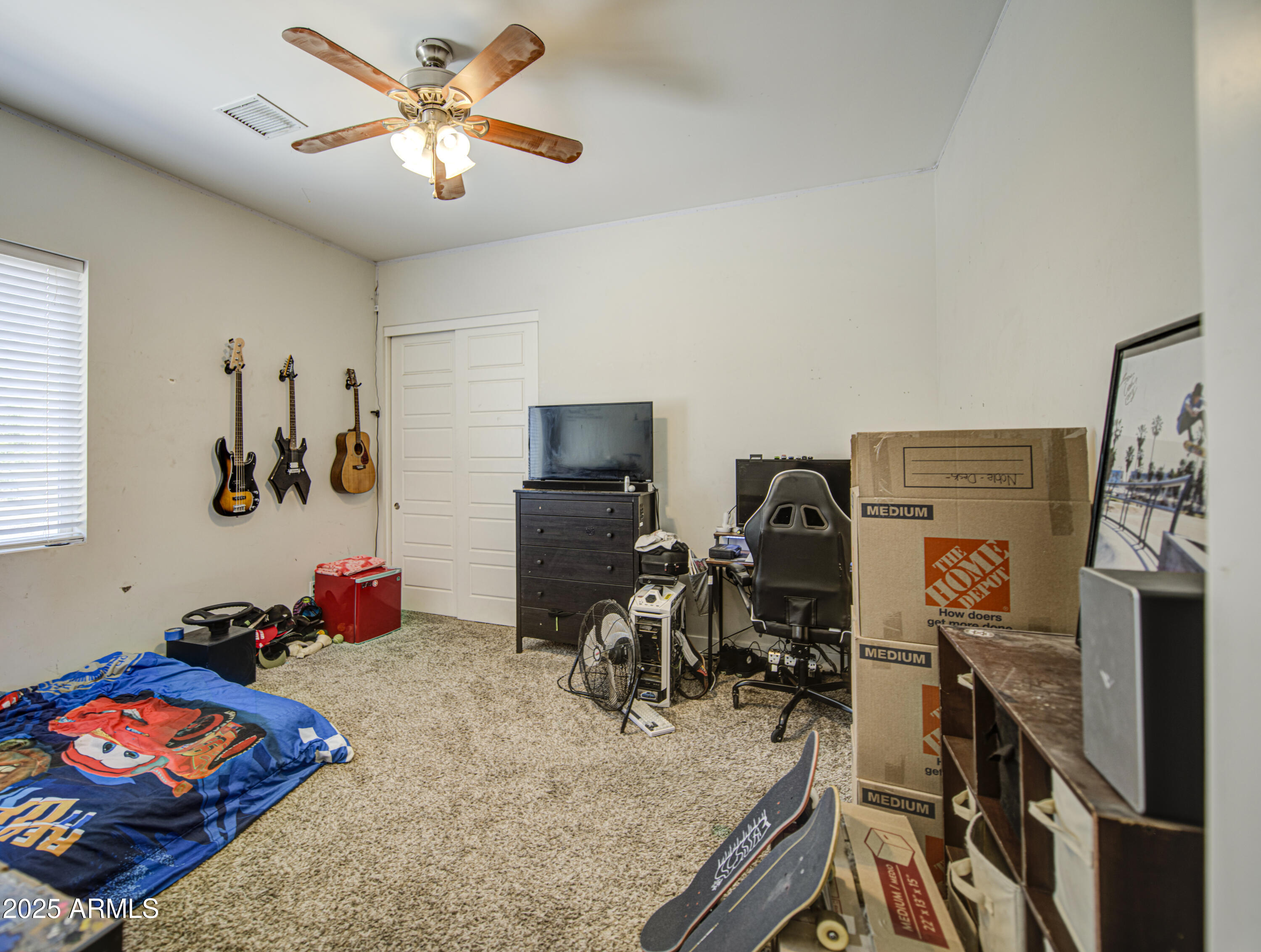 9759 East Brown Road Mesa, AZ 85207 - Photo 25 of 52 Bedroom 2-pic 1