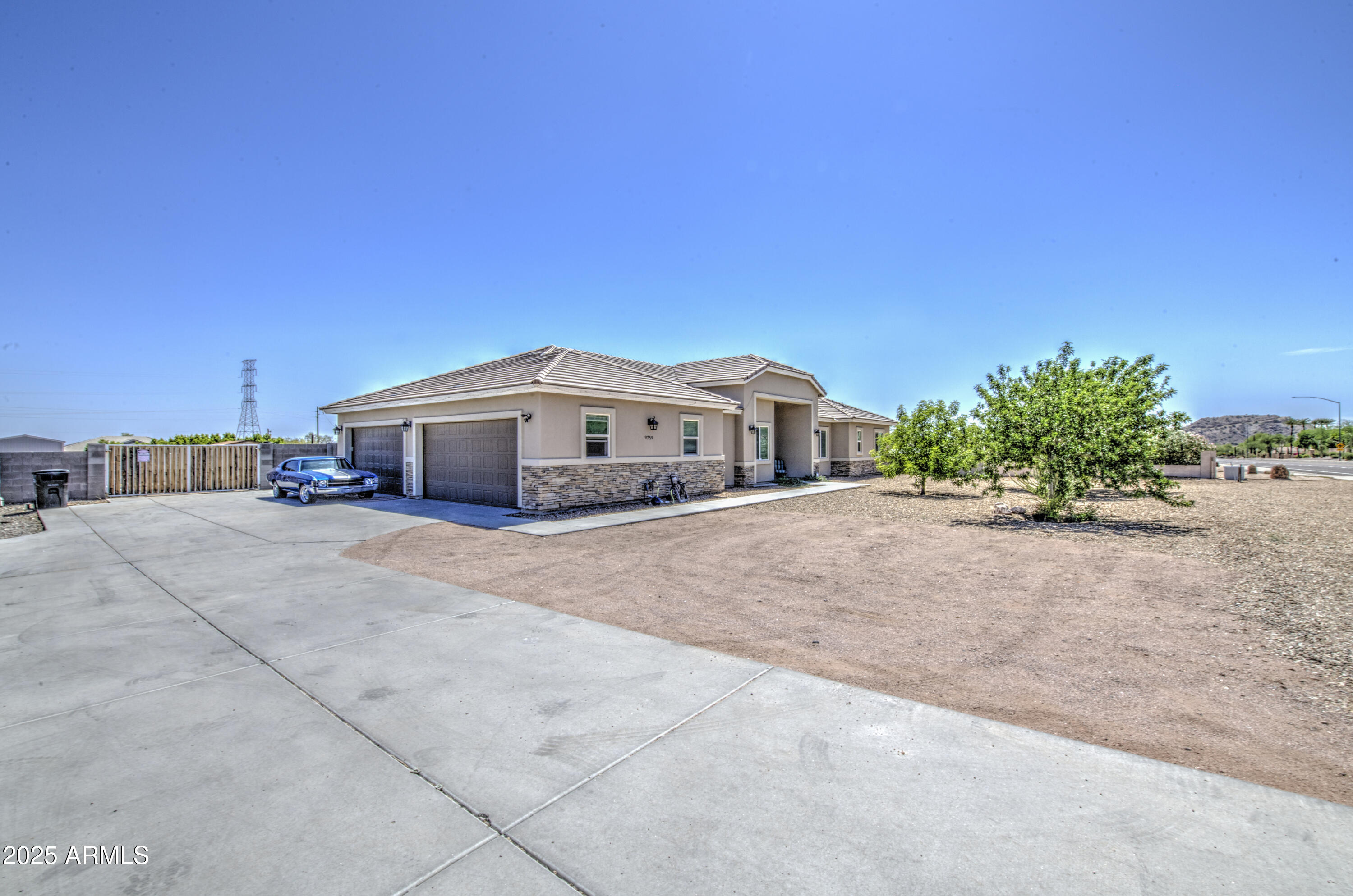 9759 East Brown Road Mesa, AZ 85207 - Photo 48 of 52 Front 3