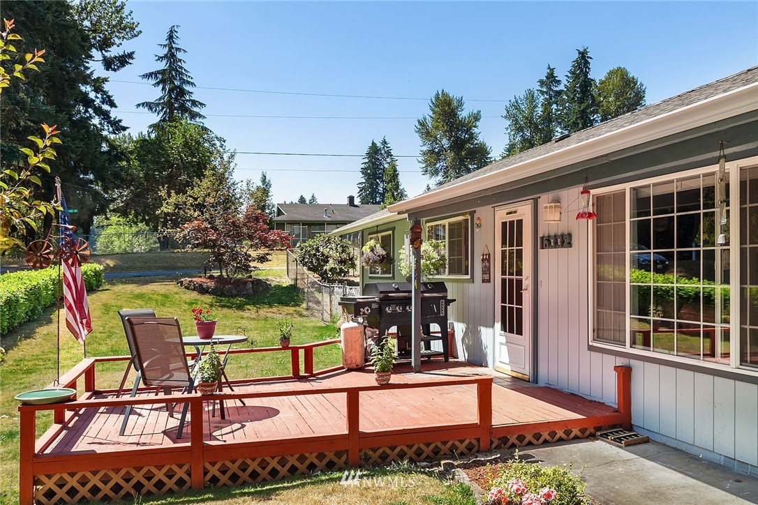 16332 Southeast 132nd Street Renton, WA 98059 - Photo 2 of 18 Gallery Image 2
