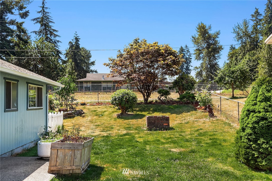 16332 Southeast 132nd Street Renton, WA 98059 - Photo 17 of 18 Gallery Image 17
