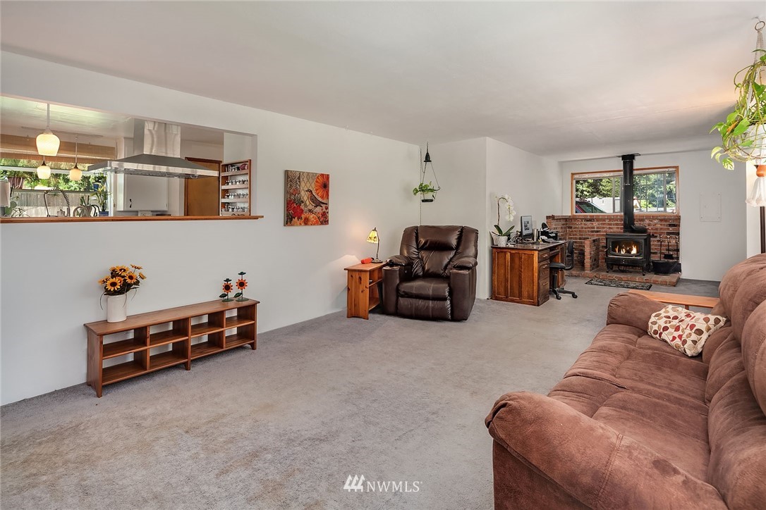 16332 Southeast 132nd Street Renton, WA 98059 - Photo 10 of 18 Gallery Image 10