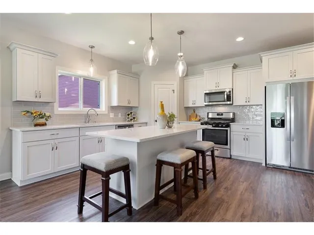 $479,900 | 1140 Summit Cove, Dassel, MN 55325