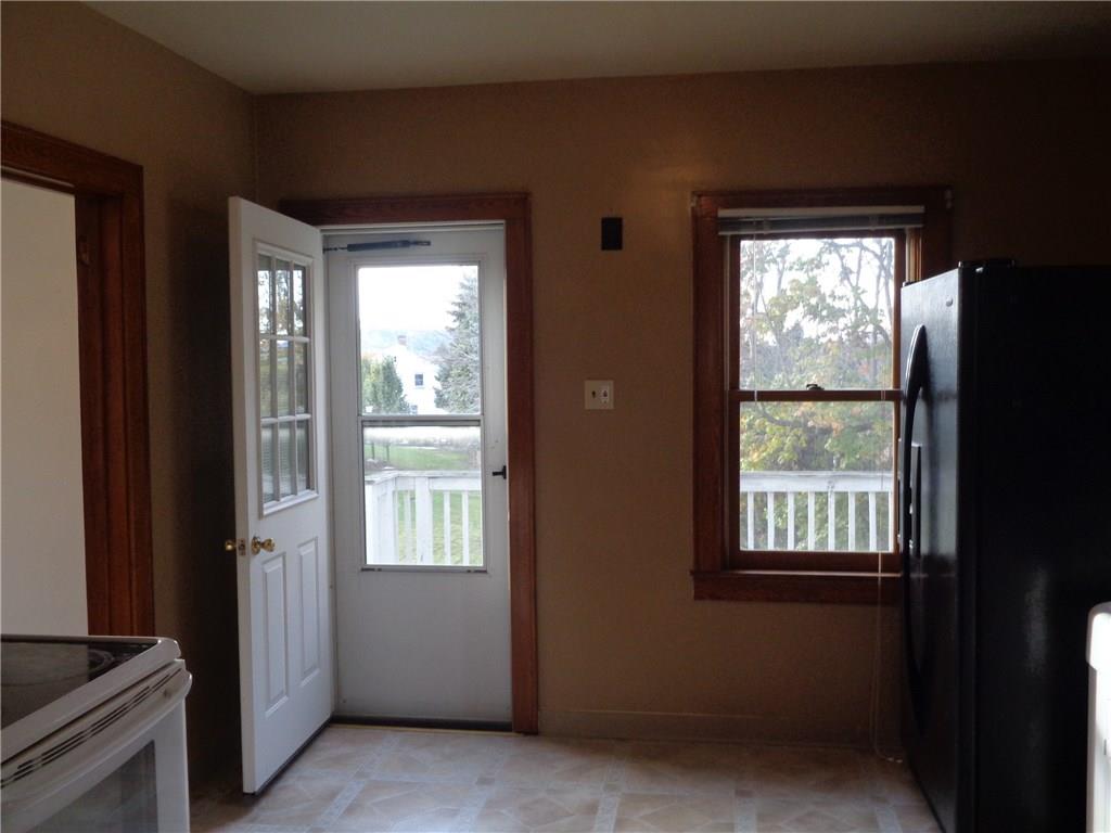 2529 Woodland Road Ambridge, PA 15003 - Photo 7 of 18 Gallery Image 7