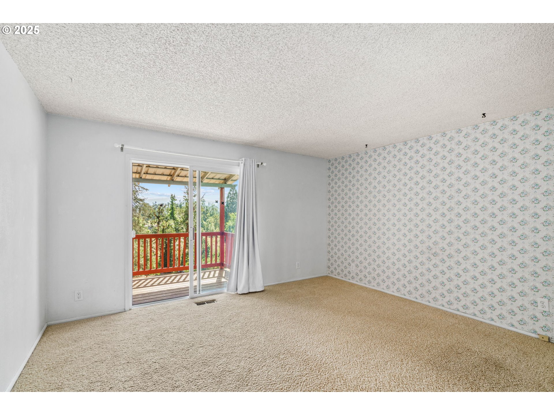 37276 Camp Creek Road Springfield, OR 97478 - Photo 18 of 44