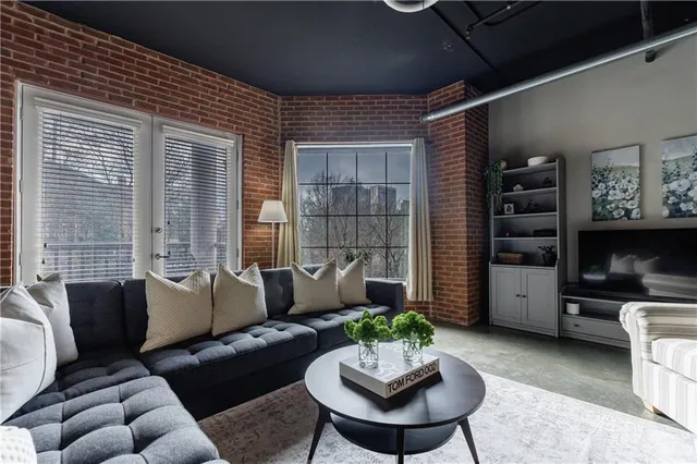 $440,000 | 395 Central Park Place Northeast, Unit 210, Atlanta, GA 30312