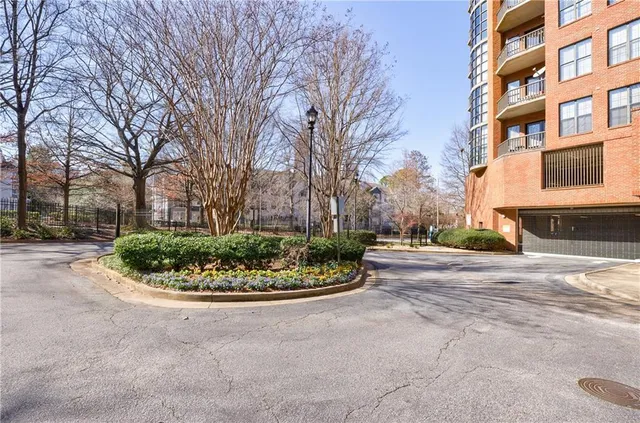 $440,000 | 395 Central Park Place Northeast, Unit 210, Atlanta, GA 30312