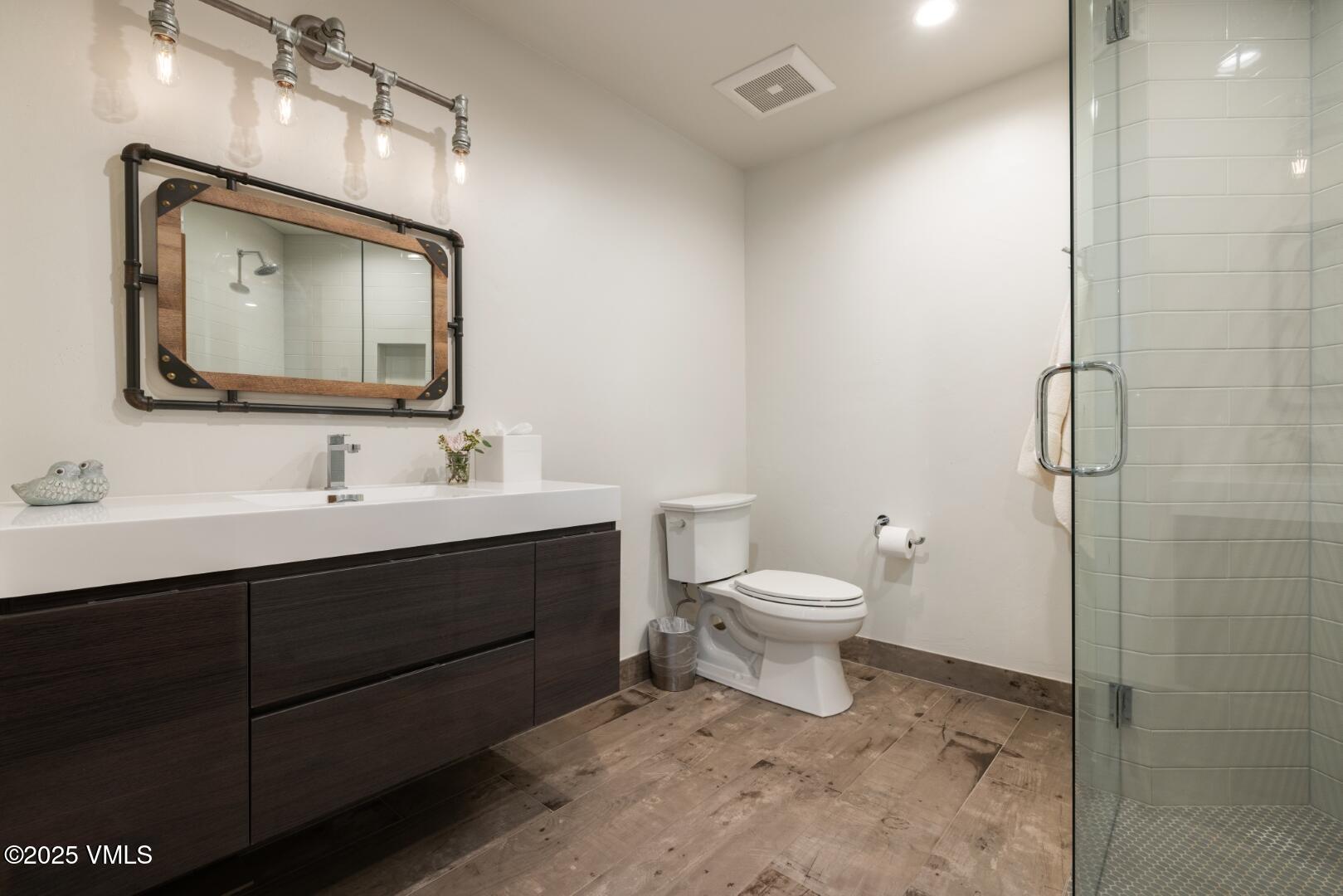 3245 Katsos Ranch Road, Unit A Vail, CO 81657 - Photo 22 of 40 15.5 Bathroom