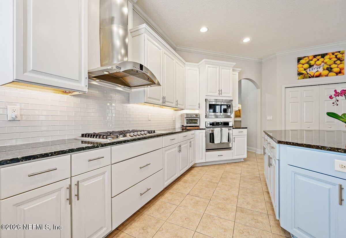 862440 North Hampton Club Way Fernandina Beach, FL 32034 - Photo 11 of 50 Kitchen Appliances