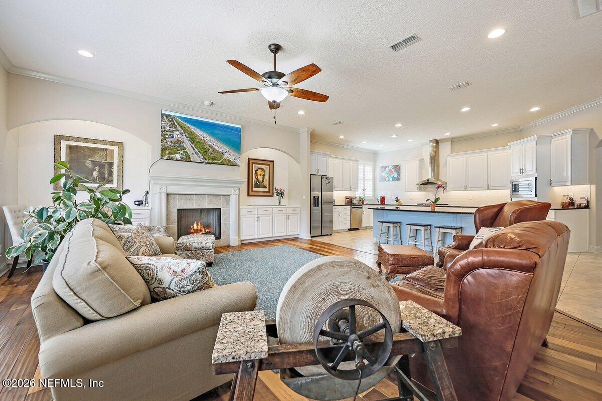 862440 North Hampton Club Way Fernandina Beach, FL 32034 - Photo 12 of 50 Family Room to Kitchen (2)