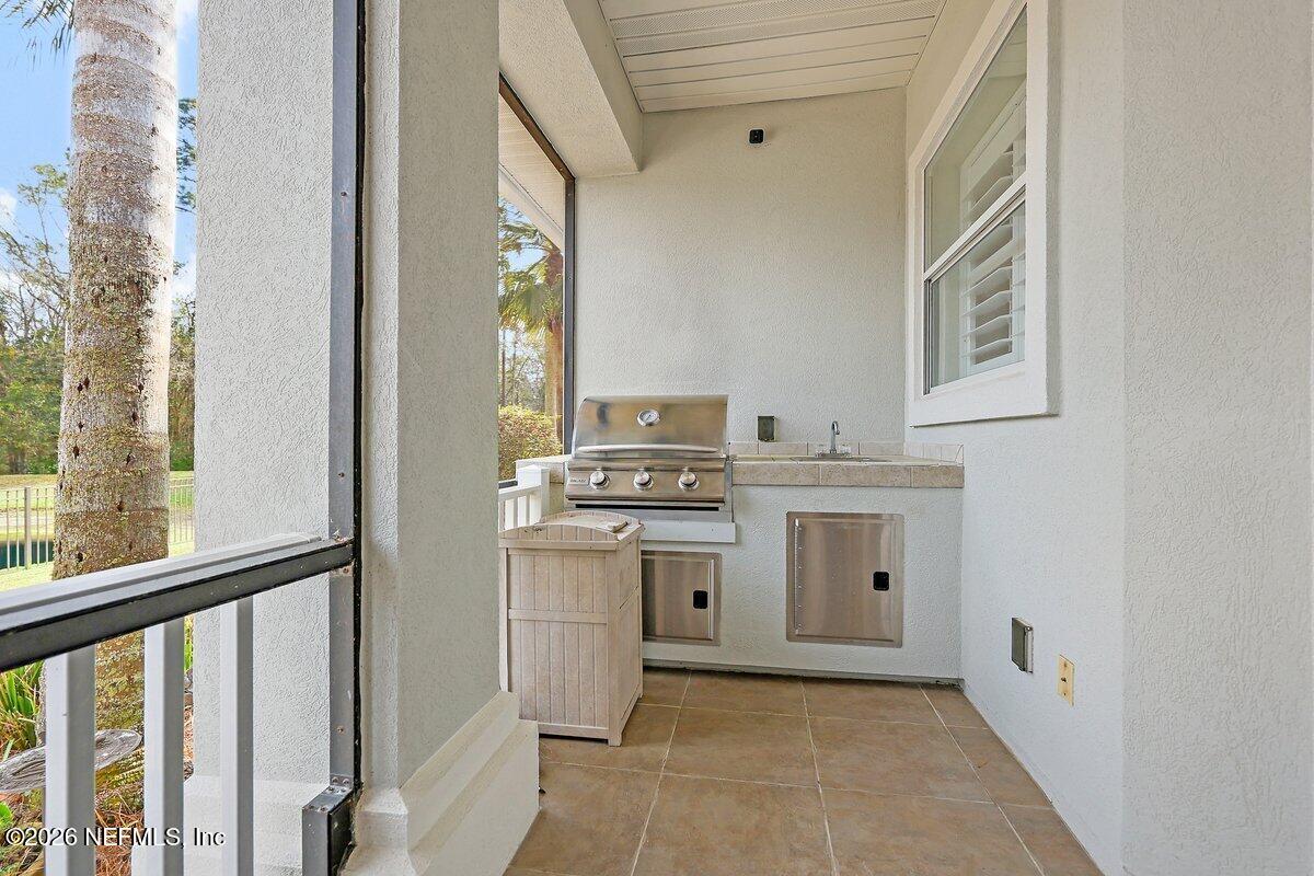 862440 North Hampton Club Way Fernandina Beach, FL 32034 - Photo 34 of 50 Summer Kitchen