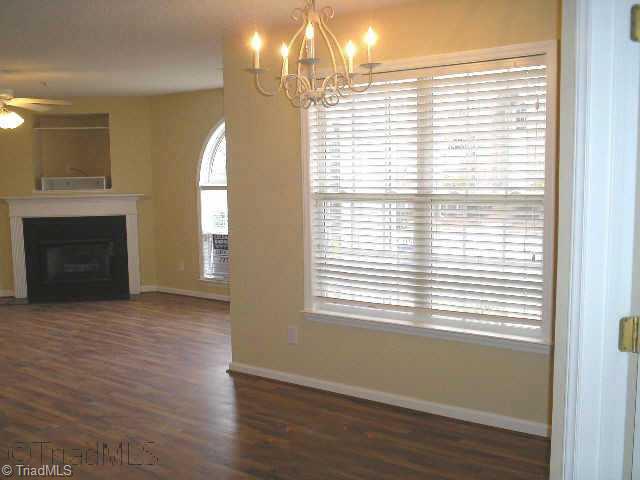 412 Timberline Ridge Court Winston-Salem, NC 27106 - Photo 4 of 9 Other. Breakfast area with double window, overlooking patio!