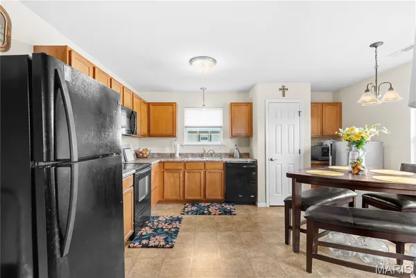 $165,000 | 406 South Church Street, Unit 522, St. Peters, MO 63376