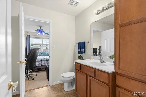 $165,000 | 406 South Church Street, Unit 522, St. Peters, MO 63376