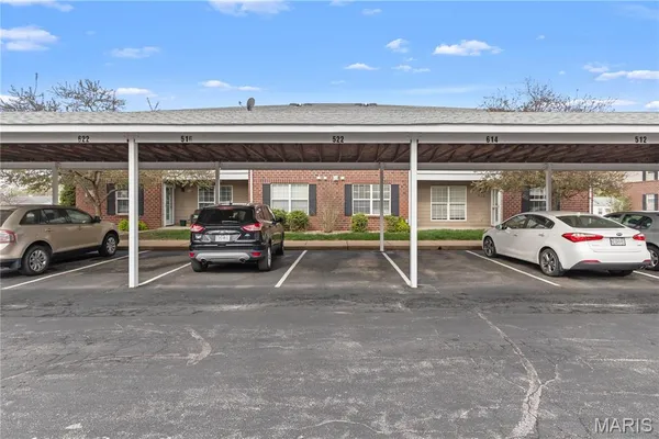 $165,000 | 406 South Church Street, Unit 522, St. Peters, MO 63376