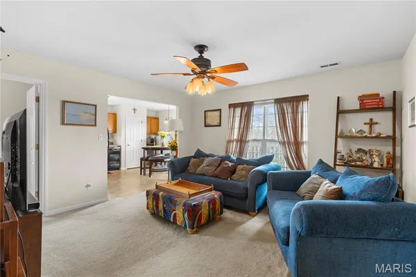 $165,000 | 406 South Church Street, Unit 522, St. Peters, MO 63376