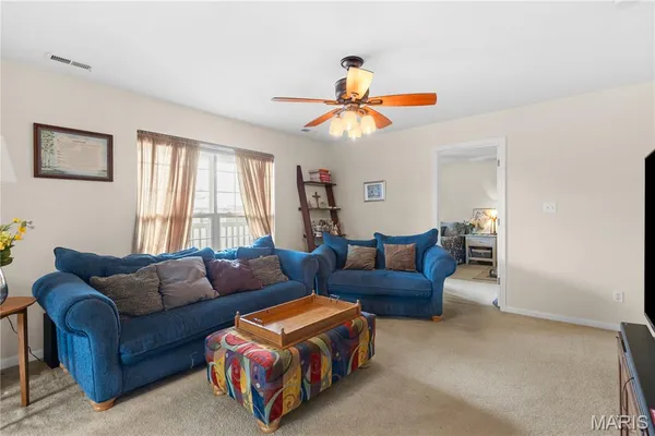 $165,000 | 406 South Church Street, Unit 522, St. Peters, MO 63376