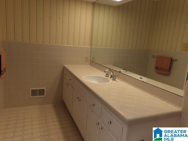 3749 Rockhill Road Birmingham, AL 35223 - Photo 14 of 30