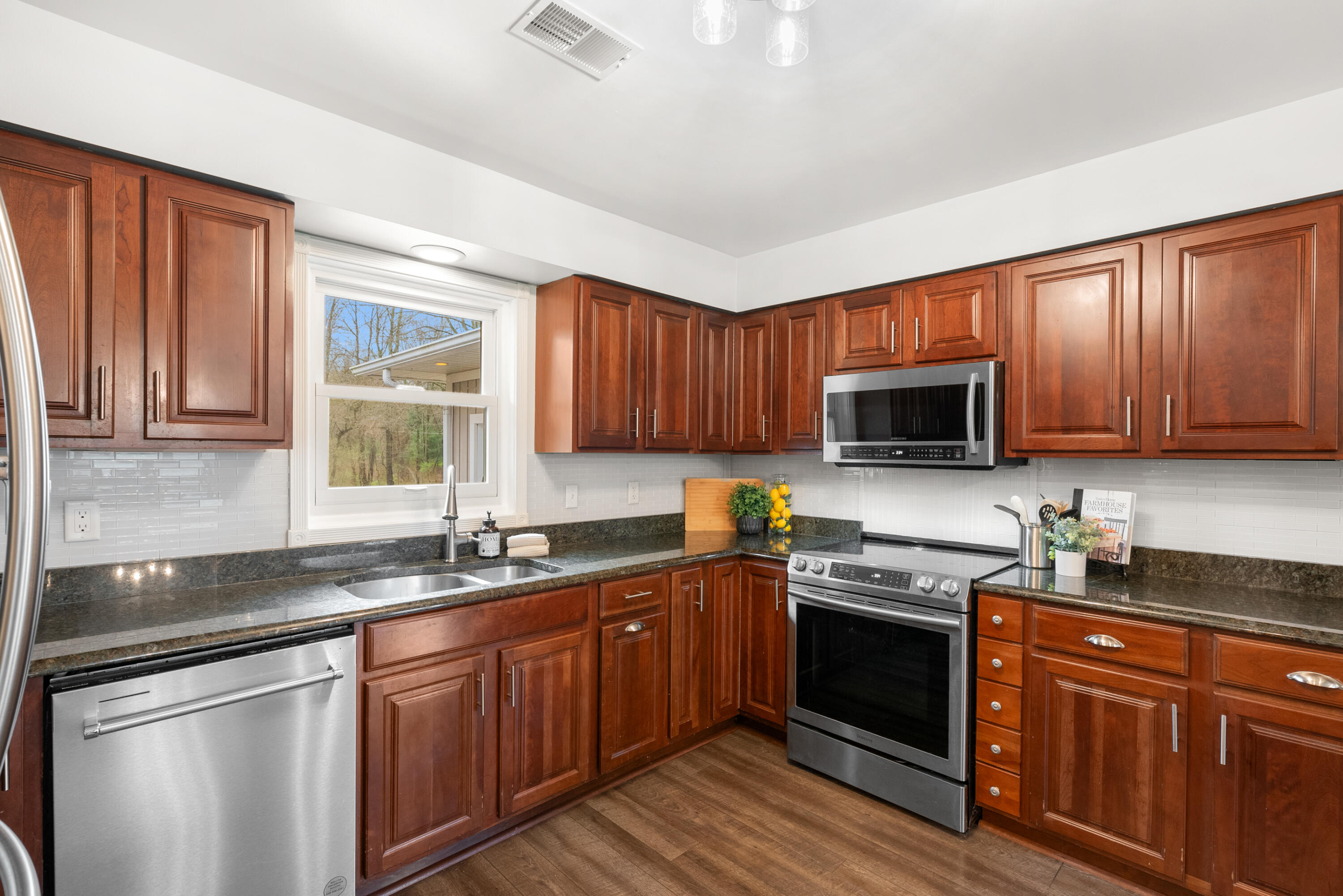 9622 West R Avenue Mattawan, MI 49071 - Photo 18 of 74 Kitchen