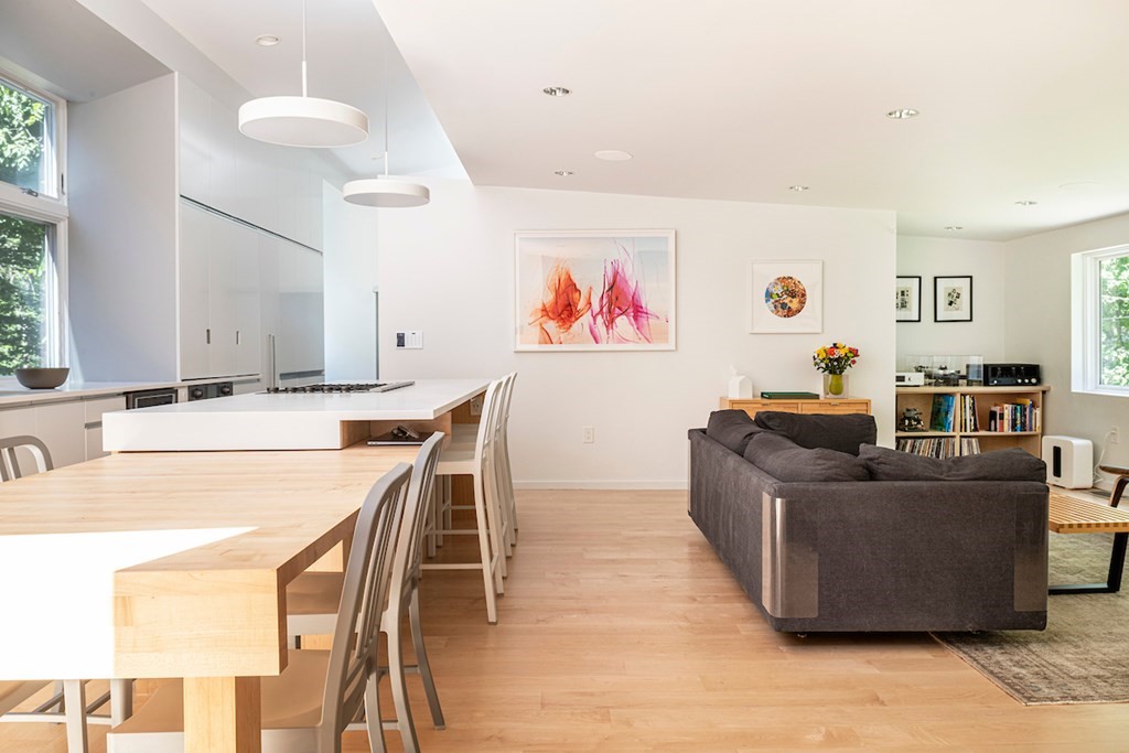 189 Plain Road Wayland, MA 01778 - Photo 22 of 30