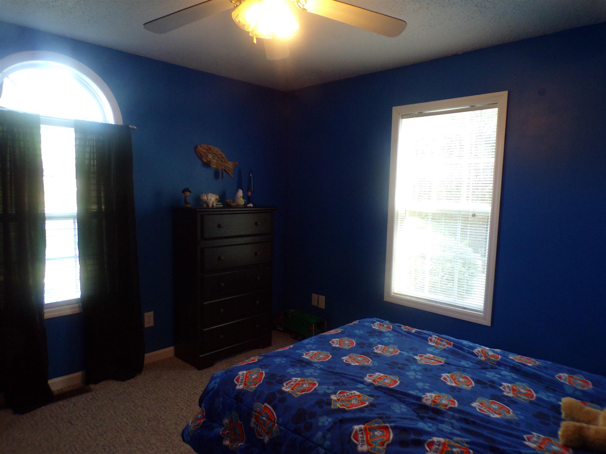 1190 Rhotons Chapel Road Manchester, TN 37355 - Photo 13 of 27 a bedroom with a bed and a window