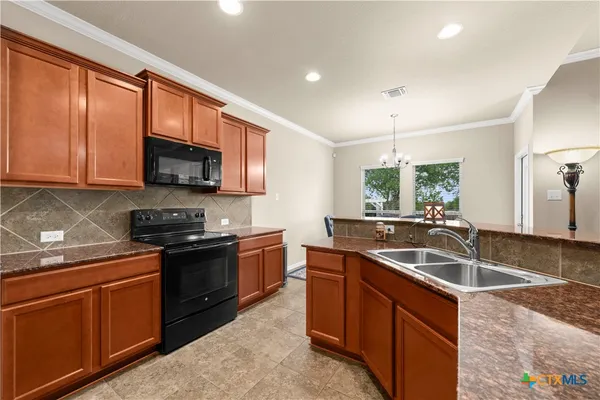 $279,000 | 5918 Blackstone Drive, Temple, TX 76502