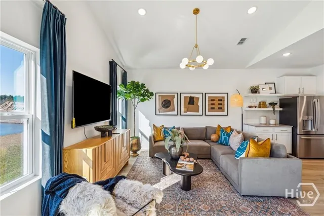 $354,900 | 306 Kingswood Circle, Savannah, GA 31302